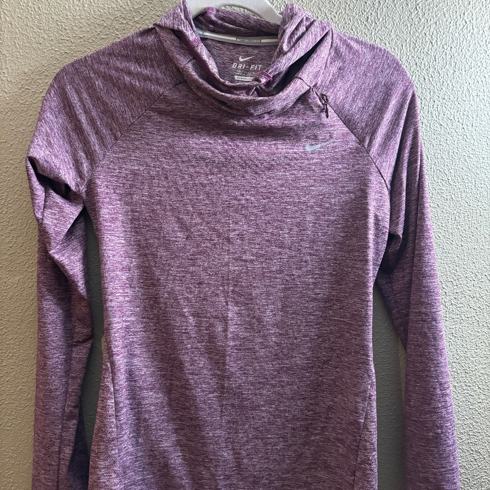 Nike Dryfit throwover